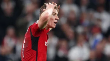 تنافس إيطالي للاستحواذ على لاعب مانشستر يونايتد