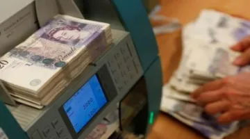 تنفيذ عدة عمليات ضبط ترتبط بالاتجار بالعملات الأجنبية تبلغ قيمتها 9 ملايين جنيه