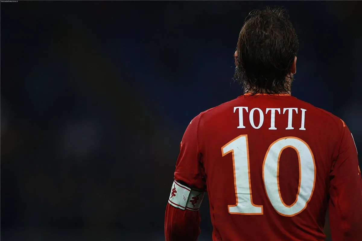 توتي يكشف عن السبب الذي جعله يرفض الانتقال إلى ريال مدريد توتي يكشف عن السبب الذي جعله يرفض الانتقال إلى ريال مدريد