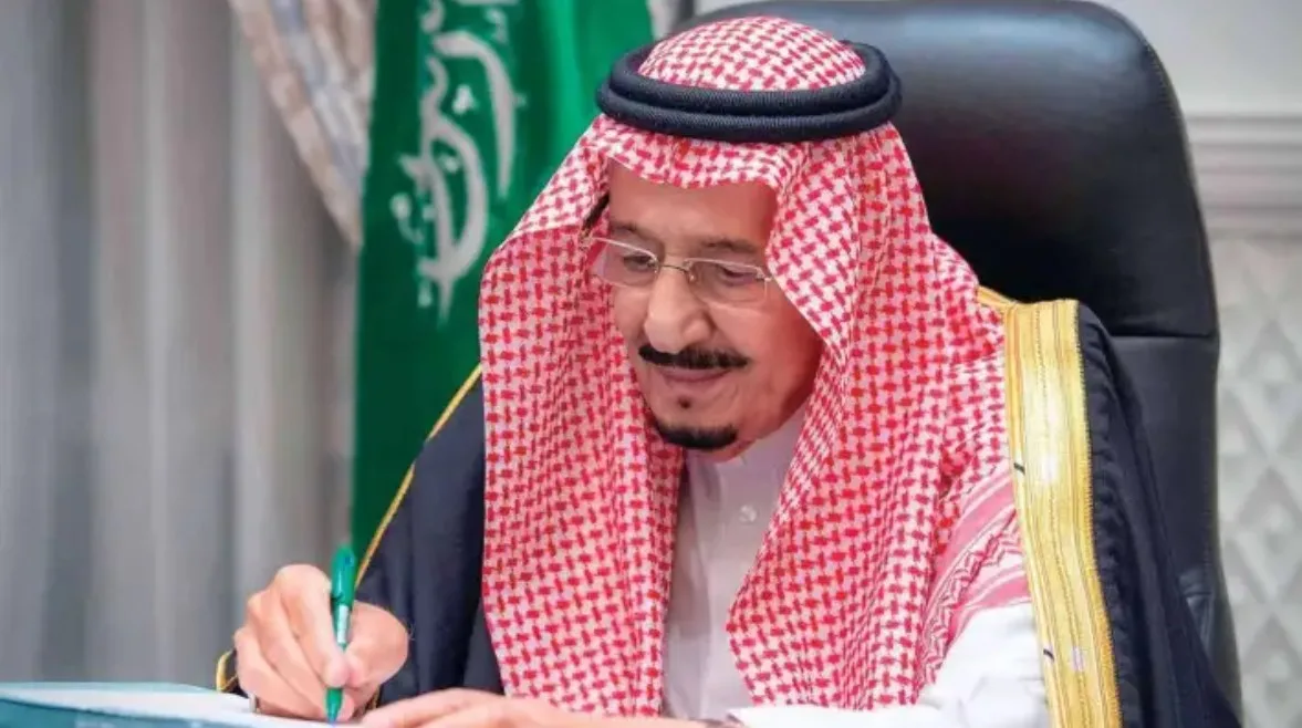 توجيه فوري من خادم الحرمين الشريفين بشأن الحجاج الإيرانيين توجيه فوري من خادم الحرمين الشريفين بشأن الحجاج الإيرانيين