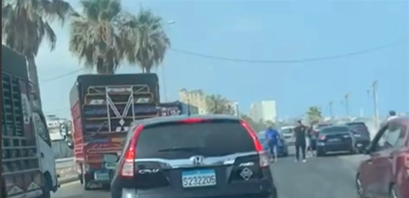 توفي جراء حادث على الكورنيش البحري في صيدا. توفي جراء حادث على الكورنيش البحري في صيدا.