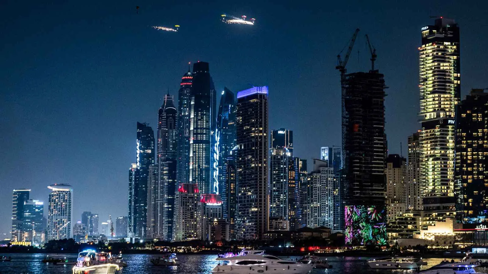 توقعات بزيادة الإنفاق على السياحة في الشرق الأوسط إلى 350 مليار دولار بحلول عام 2030. توقعات بزيادة الإنفاق على السياحة في الشرق الأوسط إلى 350 مليار دولار بحلول عام 2030.
