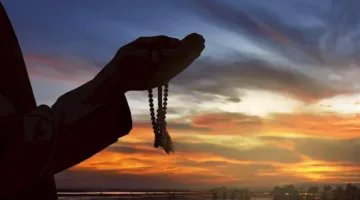 توقيت أذان الفجر ليوم الأربعاء 8 ذو الحجة 2025.. ودعاء في ظلام الليل