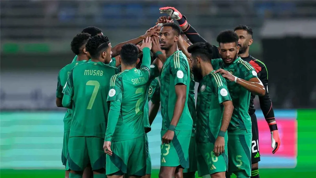 توقيت البث المباشر لمباراة السعودية وأستراليا في تصفيات كأس العالم والمعلقين المعنيين توقيت البث المباشر لمباراة السعودية وأستراليا في تصفيات كأس العالم والمعلقين المعنيين