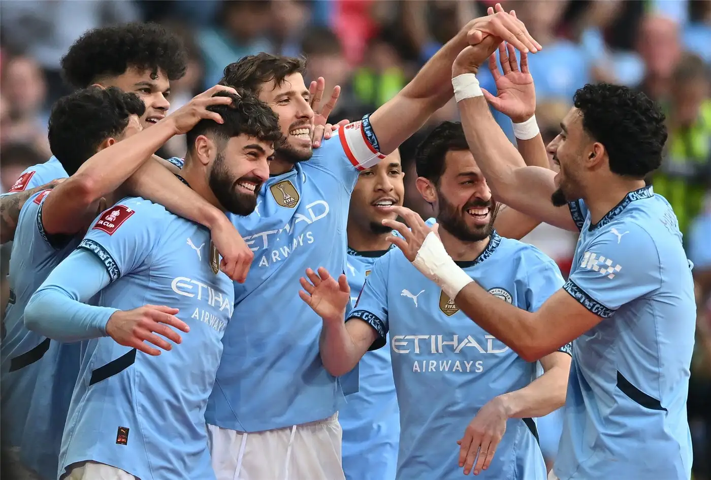 توقيت لقاء مانشستر سيتي والوداد في كأس العالم للأندية والقنوات التي ستبثه توقيت لقاء مانشستر سيتي والوداد في كأس العالم للأندية والقنوات التي ستبثه