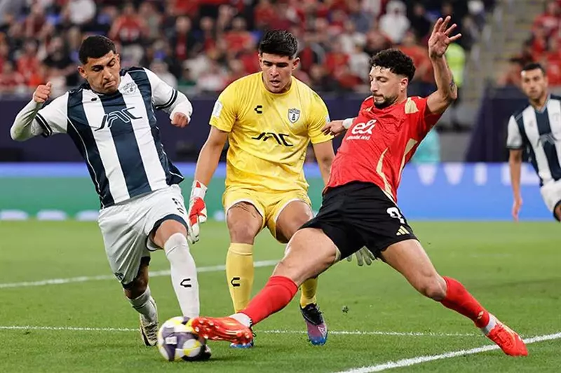 توقيت وقناة عرض مباراة الأهلي وباتشوكا تحضيرًا لكأس العالم للأندية توقيت وقناة عرض مباراة الأهلي وباتشوكا تحضيرًا لكأس العالم للأندية
