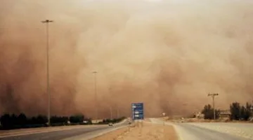 استخدام تقنيات الذكاء الاصطناعي لتوقع العواصف والأعاصير
