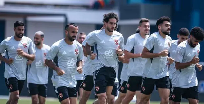 ثلاثي الأهلي يتغيب عن مباراة باتشوكا ثلاثي الأهلي يتغيب عن مباراة باتشوكا