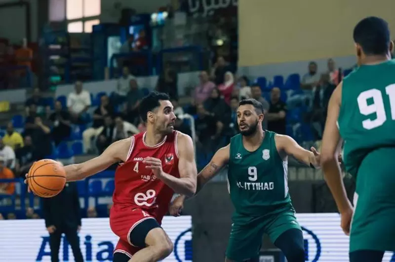 ثلاثيات مبهرة.. انطلاقة مثالية للأهلي في مواجهة الاتحاد بنهائي دوري السلة ثلاثيات مبهرة.. انطلاقة مثالية للأهلي في مواجهة الاتحاد بنهائي دوري السلة