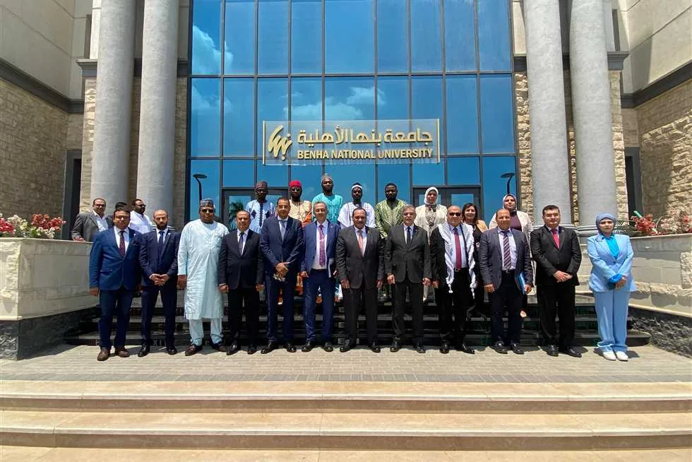 جامعة بنها الأهلية تستضيف الندوة الأولى للطلاب الوافدين بعنوان «وصال» جامعة بنها الأهلية تستضيف الندوة الأولى للطلاب الوافدين بعنوان «وصال»
