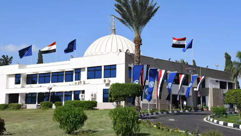 جامعة قناة السويس تُجهز لإقامة مؤتمرها السنوي حول الدراسات العليا والبحث العلمي