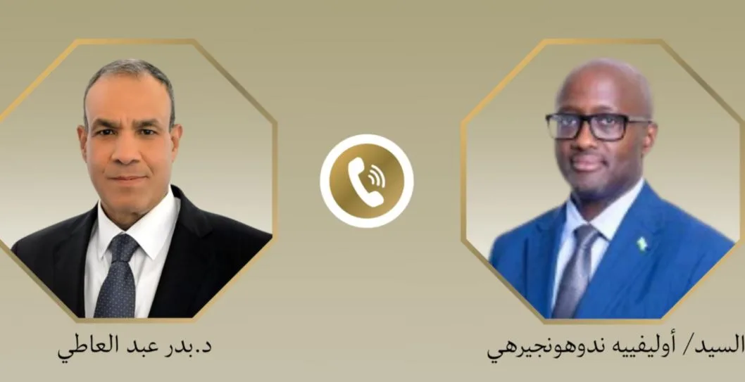 وزير الخارجية يؤكد لنظيره الرواندي دعم مصر لمبادرات التهدئة في منطقة البحيرات العظمى وتعزيز التعاون الأفريقي. وزير الخارجية يؤكد لنظيره الرواندي دعم مصر لمبادرات التهدئة في منطقة البحيرات العظمى وتعزيز التعاون الأفريقي.