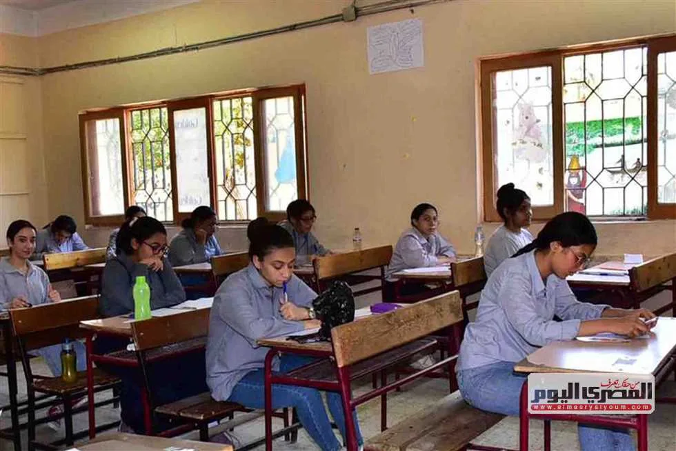 جدول اختبارات الثانوية العامة 2025 بصيغة PDF وتوزيع الدرجات لكافة التخصصات للنظامين القديم والجديد جدول اختبارات الثانوية العامة 2025 بصيغة PDF وتوزيع الدرجات لكافة التخصصات للنظامين القديم والجديد