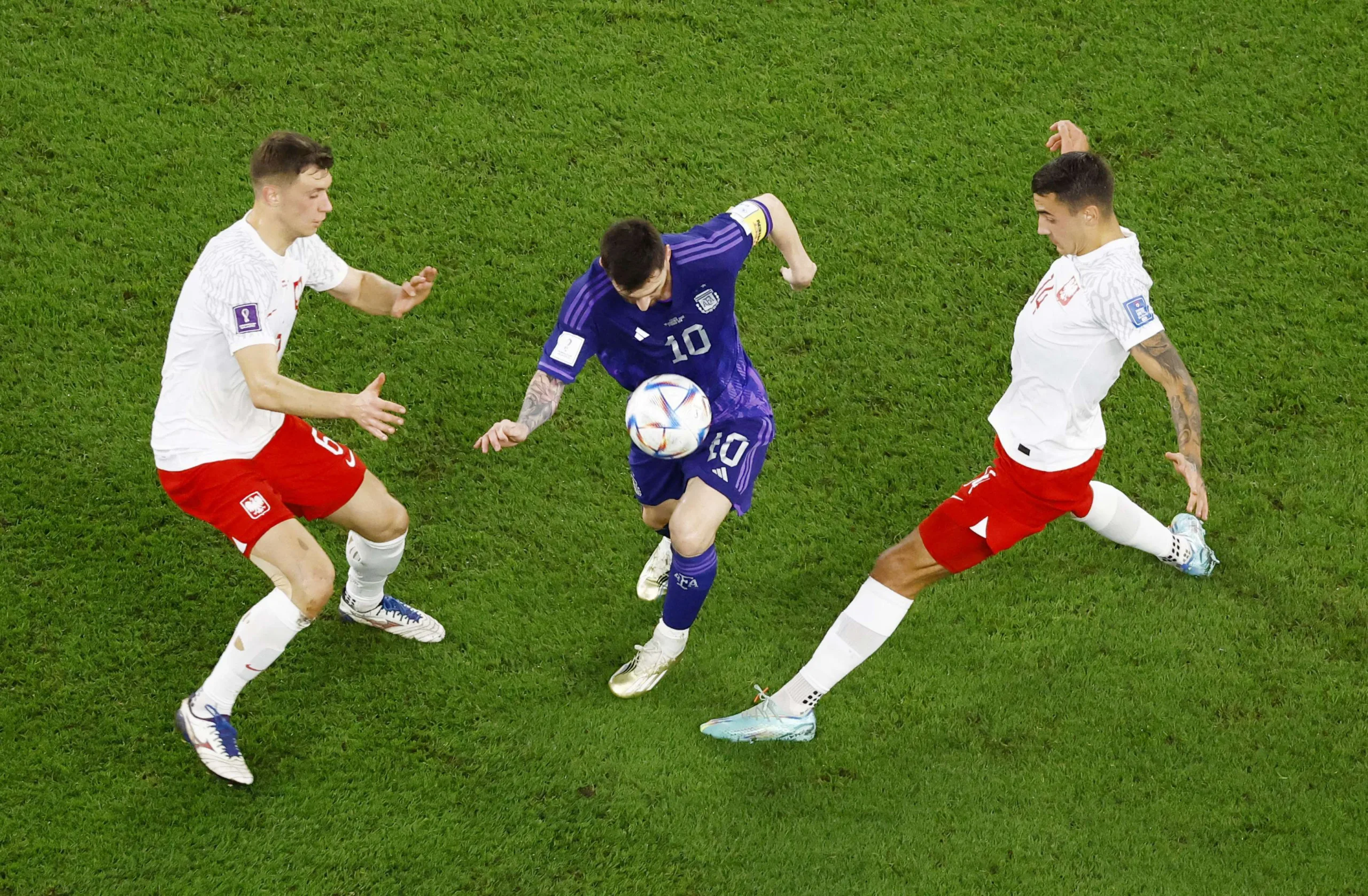 جدول مباريات 17 يونيو 2025 والقنوات الناقلة: مواجهات مثيرة في كأس العالم للأندية جدول مباريات 17 يونيو 2025 والقنوات الناقلة: مواجهات مثيرة في كأس العالم للأندية
