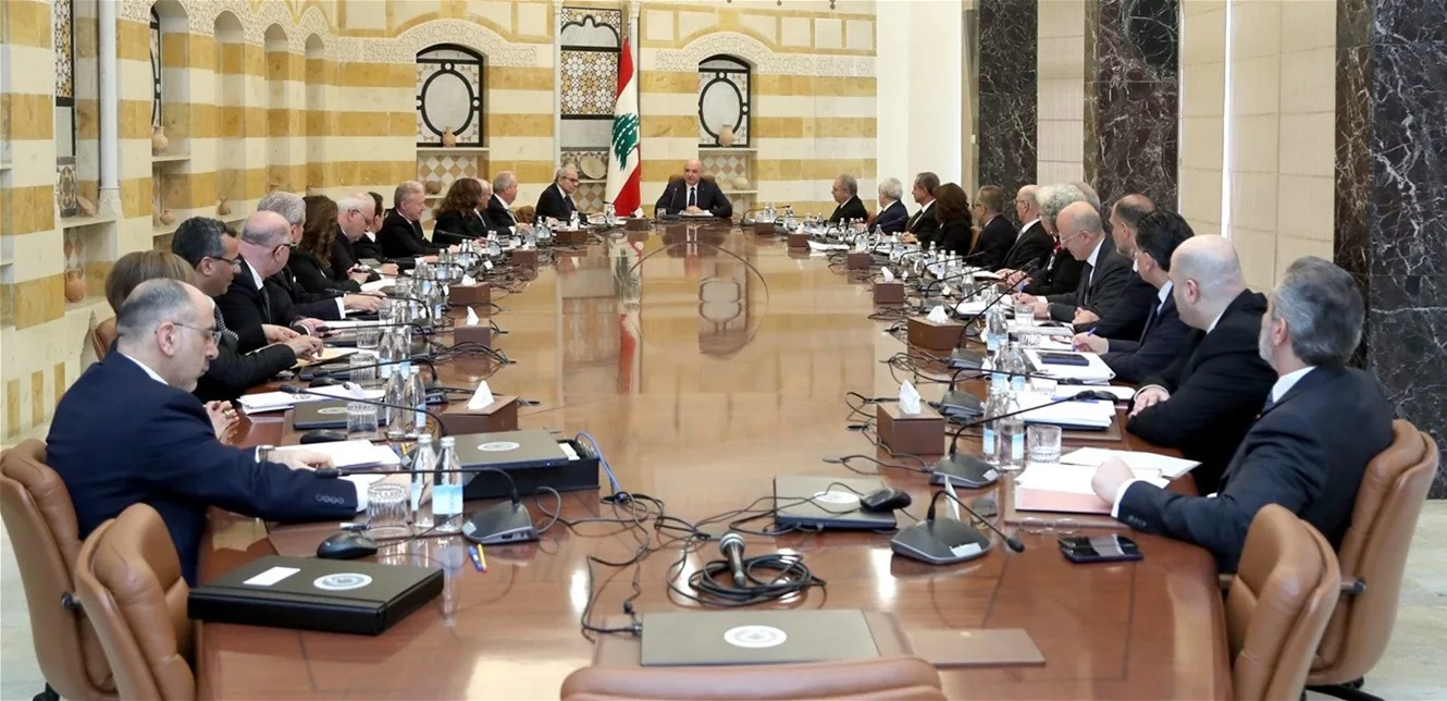 جلسة حكومية يوم الاثنين وتأجيل آخر لإعلان التشكيلات الدبلوماسية جلسة حكومية يوم الاثنين وتأجيل آخر لإعلان التشكيلات الدبلوماسية