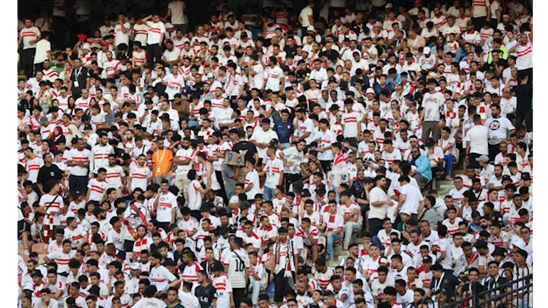 جماهير الزمالك تتجمع في مدرجات ستاد القاهرة لتأييد الفريق في النهائي الكأس جماهير الزمالك تتجمع في مدرجات ستاد القاهرة لتأييد الفريق في النهائي الكأس