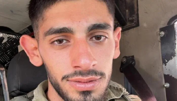 جندي يعلن ارتفاع عدد قتلى إسرائيل في غزة إلى 430 بعد سقوطه في جنوب القطاع جندي يعلن ارتفاع عدد قتلى إسرائيل في غزة إلى 430 بعد سقوطه في جنوب القطاع
