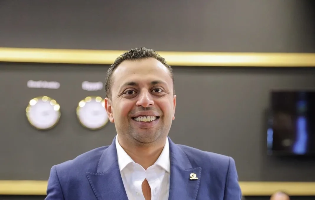 جون لوكا: الشرق الأوسط يشهد توتراً… والذهب يعيد تنظيم الأسواق. جون لوكا: الشرق الأوسط يشهد توتراً… والذهب يعيد تنظيم الأسواق.