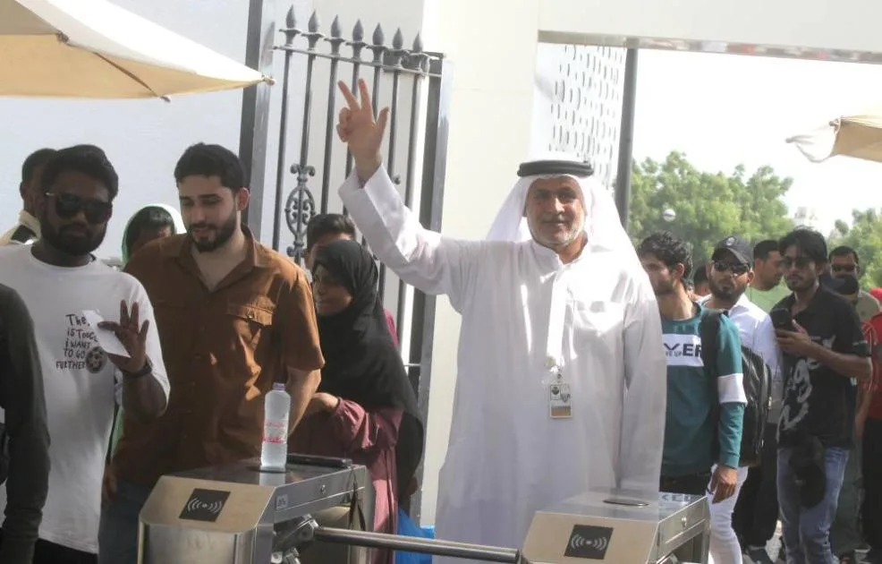 حدائق دبي تشرق بالسعادة في اليوم الثاني من العيد حدائق دبي تشرق بالسعادة في اليوم الثاني من العيد