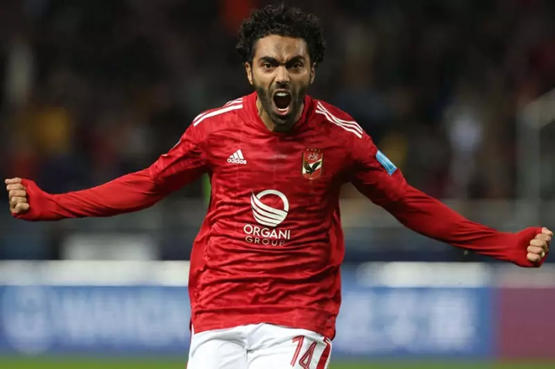 حسين الشحات يتحدث عن مباراة إنتر ميامي: ننافس دائمًا للفوز، والأهلي يتحدى المستحيل. حسين الشحات يتحدث عن مباراة إنتر ميامي: ننافس دائمًا للفوز، والأهلي يتحدى المستحيل.