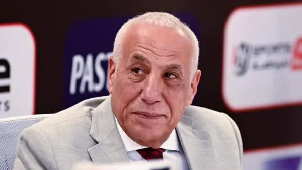 حسين لبيب يقدّم تعازيه في وفاة والدة عمرو الجنايني حسين لبيب يقدّم تعازيه في وفاة والدة عمرو الجنايني