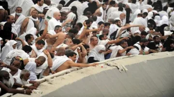 حكمة رمي الجمرات وقصة النبي إبراهيم مع الشيطان