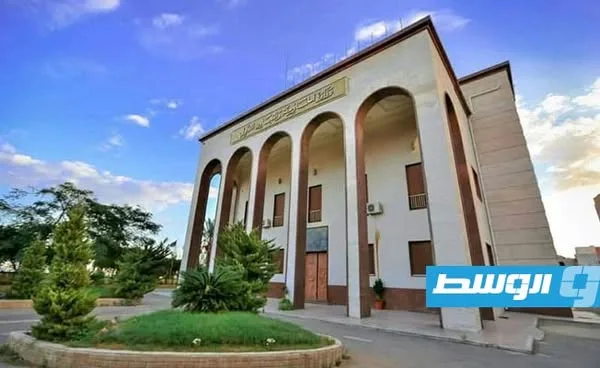 حكومة الدبيبة: القوات المتورطة في مواجهات الحدود بمثلث العوينات ليست تابعة لوزارة الدفاع حكومة الدبيبة: القوات المتورطة في مواجهات الحدود بمثلث العوينات ليست تابعة لوزارة الدفاع