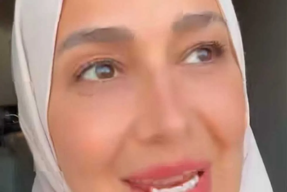 حلا شيحة تتحدث عن فوائد قيام الليل: «إذا كان لدى شخص مشكلة، عليه أن يصلي ركعتين قبل النوم» (فيديو) حلا شيحة تتحدث عن فوائد قيام الليل: «إذا كان لدى شخص مشكلة، عليه أن يصلي ركعتين قبل النوم» (فيديو)