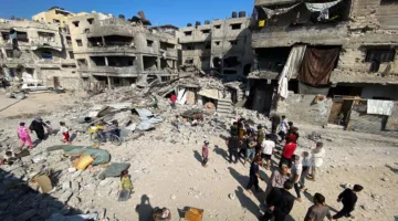 حماس: intensifying airstrikes on homes by the occupation is a further act of extermination.
