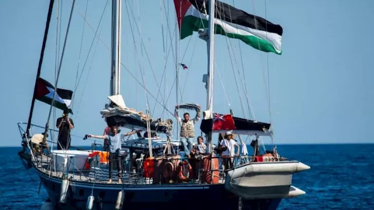 حماس تستنكر اعتراض الاحتلال للسفينة “مادلين” وتطالب بالإفراج الفوري عنها حماس تستنكر اعتراض الاحتلال للسفينة “مادلين” وتطالب بالإفراج الفوري عنها