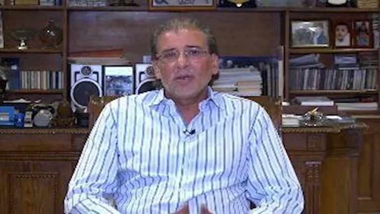 خالد يوسف: مصر لم تسمح بعبور “قافلة الصمود” منذ عشرة أيام خالد يوسف: مصر لم تسمح بعبور “قافلة الصمود” منذ عشرة أيام
