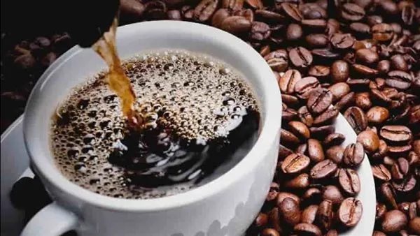 خبر مفرح لمحبي القهوة: انخفاض سعر حبوب “أرابيكا” لليوم الثالث على التوالي. خبر مفرح لمحبي القهوة: انخفاض سعر حبوب “أرابيكا” لليوم الثالث على التوالي.