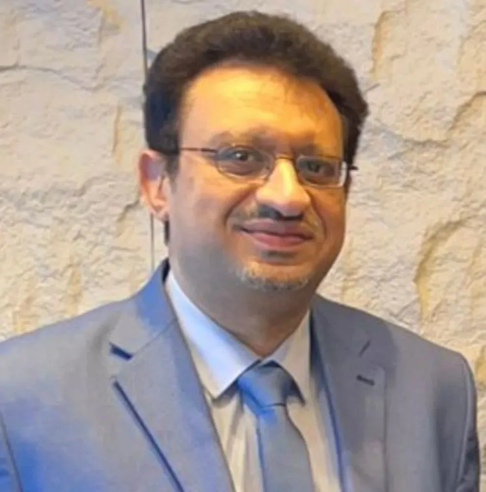 خبير اقتصادي لـ«الحرية»: الهجمات الإسرائيلية على إيران قد تلحق أضرارًا جسيمة بالاقتصاد المصري والعالمي خبير اقتصادي لـ«الحرية»: الهجمات الإسرائيلية على إيران قد تلحق أضرارًا جسيمة بالاقتصاد المصري والعالمي
