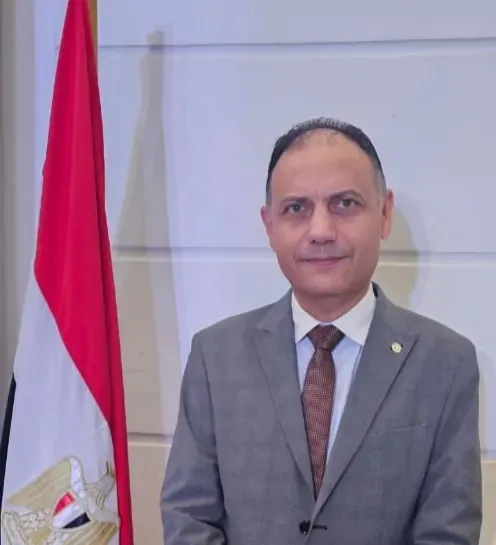 خبير اقتصادي لـ«الحرية»: تخصيص 30 مليون دولار لتطوير الأهرامات يُعتبر استثمارًا في تاريخ مصر ومستقبلها وليس هدرًا. خبير اقتصادي لـ«الحرية»: تخصيص 30 مليون دولار لتطوير الأهرامات يُعتبر استثمارًا في تاريخ مصر ومستقبلها وليس هدرًا.