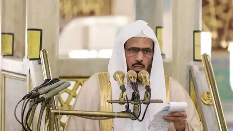 خطيب المسجد النبوي: الأعمال الصالحة تبقى آثارها رغم وفاة صاحبها. خطيب المسجد النبوي: الأعمال الصالحة تبقى آثارها رغم وفاة صاحبها.