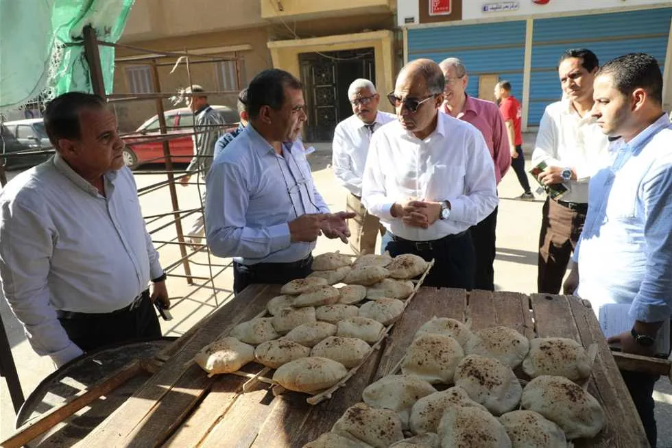 خلال العيد.. ضبط 936 مخالفة تموينية في الأسواق والمخابز بالمنيا خلال العيد.. ضبط 936 مخالفة تموينية في الأسواق والمخابز بالمنيا