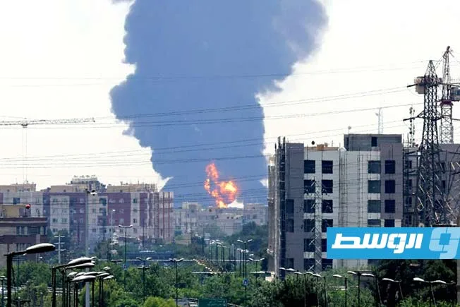 خمسة أشخاص لقوا حتفهم جراء غارة إسرائيلية على مبنى سكني في طهران خمسة أشخاص لقوا حتفهم جراء غارة إسرائيلية على مبنى سكني في طهران