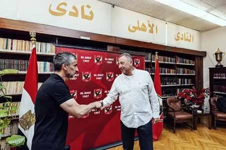 خوسيه ريبيرو: إدارة الأهلي اتخذت قرارًا حكيمًا خوسيه ريبيرو: إدارة الأهلي اتخذت قرارًا حكيمًا