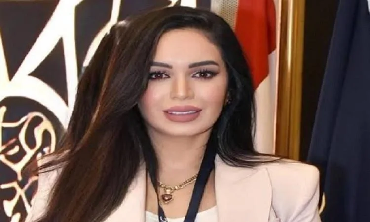 د. لبنى خيري: الكود الإعلامي يُمثّل “الإبداع الواعي” د. لبنى خيري: الكود الإعلامي يُمثّل “الإبداع الواعي”