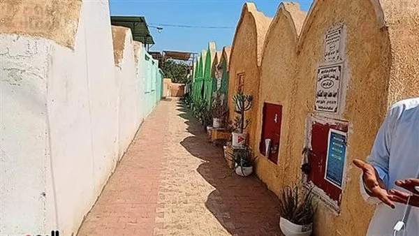 دار الإفتاء تفسر حكم زيارة المقابر في أيام العيد دار الإفتاء تفسر حكم زيارة المقابر في أيام العيد