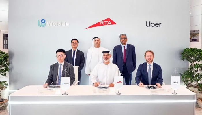 دبي: بداية جديدة لإطلاق «سيارات الأجرة ذاتية القيادة» في عام 2025 دبي: بداية جديدة لإطلاق «سيارات الأجرة ذاتية القيادة» في عام 2025