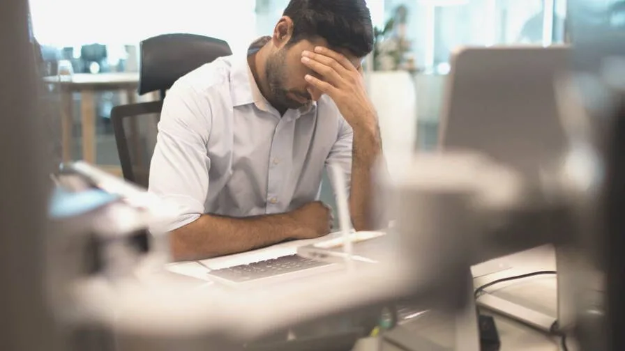 دراسة: 80% من المدراء المغاربة يواجهون أعراض الإجهاد المهني الشديد