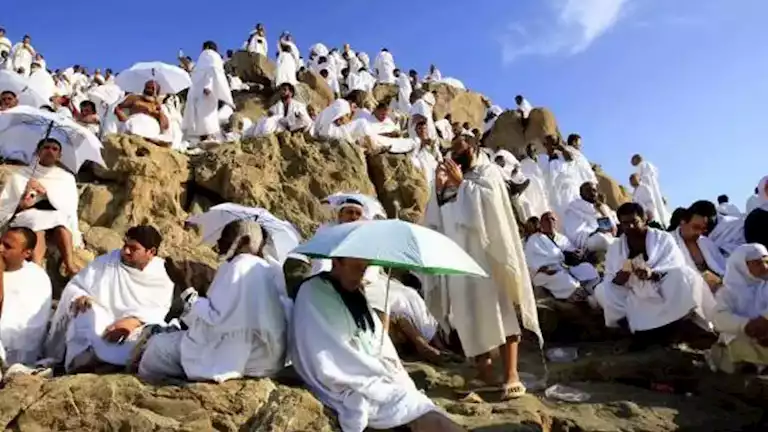 دعاء الرسول في الحج: 10 أدعية نبوية في عشرة مواقف تبرزها دار الإفتاء دعاء الرسول في الحج: 10 أدعية نبوية في عشرة مواقف تبرزها دار الإفتاء