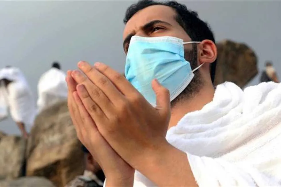 دعاء يوم عرفة للراحل.. “يُنير قبره ويدخله من جنات النعيم” دعاء يوم عرفة للراحل.. “يُنير قبره ويدخله من جنات النعيم”