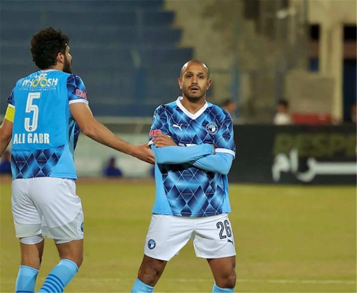 دودو الجباس: نجم بيراميدز يتفوق على زيزو وإمام عاشور.. ولم ننافس الأهلي والزمالك على المركز الأول دودو الجباس: نجم بيراميدز يتفوق على زيزو وإمام عاشور.. ولم ننافس الأهلي والزمالك على المركز الأول