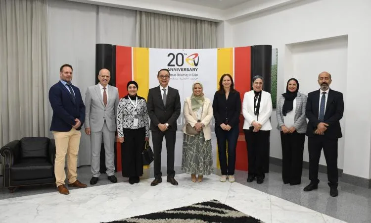 دور المرأة في العلوم التجريبية والقيادة والاستدامة خلال مؤتمر جامعي في القاهرة دور المرأة في العلوم التجريبية والقيادة والاستدامة خلال مؤتمر جامعي في القاهرة