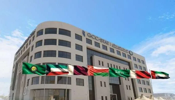 دول الخليج تشتد في استثماراتها عام 2025.. عوامل تعزز النمو والإقبال على الاستثمار دول الخليج تشتد في استثماراتها عام 2025.. عوامل تعزز النمو والإقبال على الاستثمار