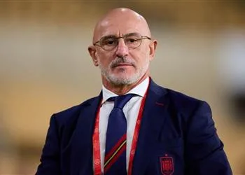 دي لا فوينتي: نستحق الانتصار على فرنسا، وأنا متشوق لملاقاة البرتغال. دي لا فوينتي: نستحق الانتصار على فرنسا، وأنا متشوق لملاقاة البرتغال.