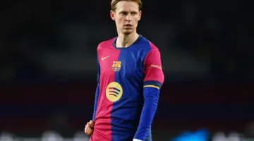 دي يونج: برشلونة يسعى للتجديد وأنا كذلك