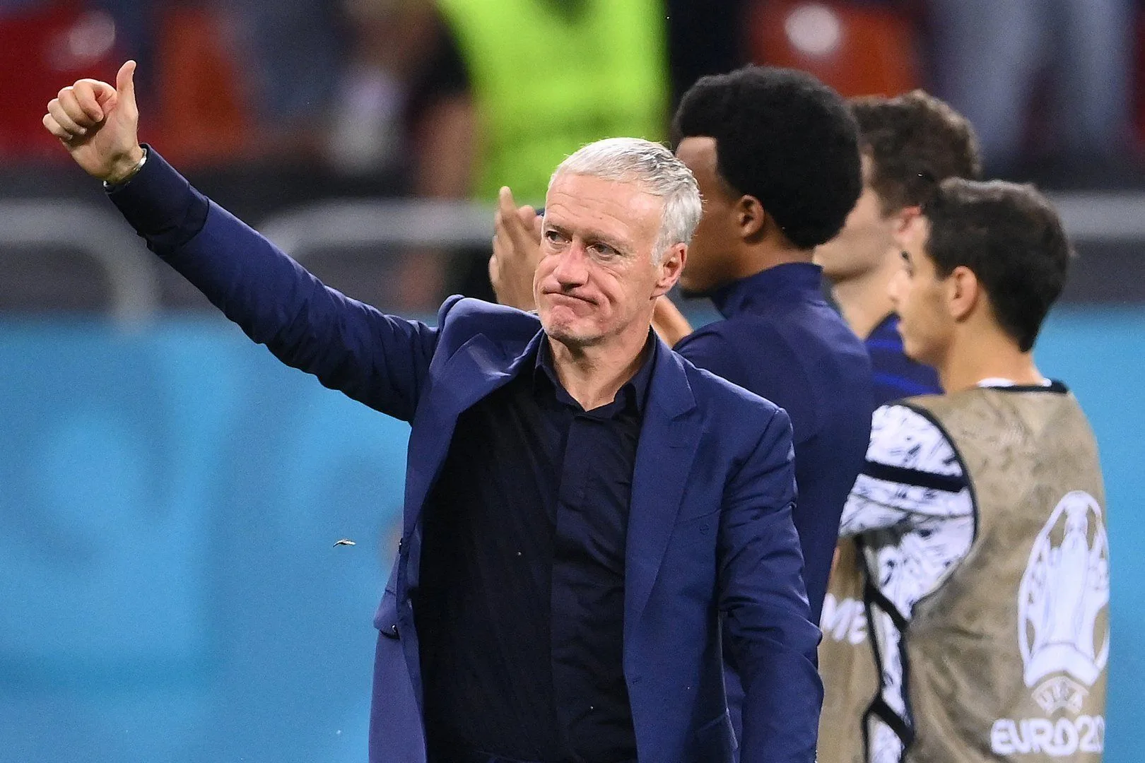 ديشامب يُعزي الانهيار الدفاعي إلى الغيابات الوازنة ديشامب يُعزي الانهيار الدفاعي إلى الغيابات الوازنة